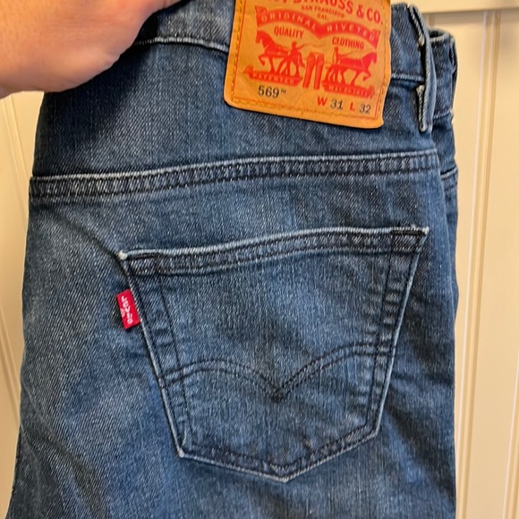 Levi's Other - Mens Levi’s style 569 size 31x32